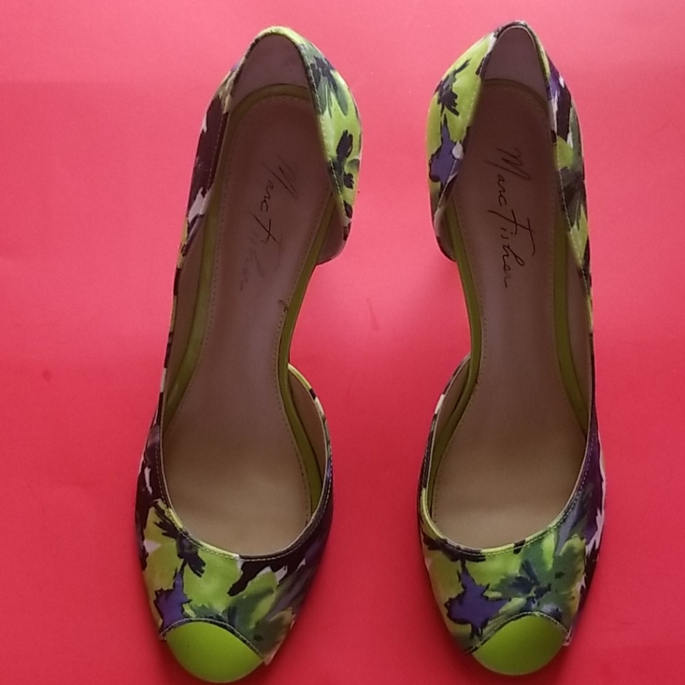 Peep toe pumps by Marc Fisher